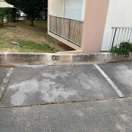 公寓 Tivoli La Tour 第戎